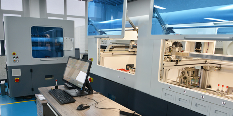 실험실 원심 분리기의 사용은 무엇입니까?