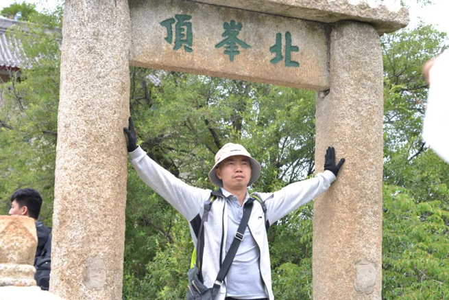 Xiangyi 직원은 고대 수도 Xi'an 에 모여 천년의 역사와 문화 여행을 경험했습니다.